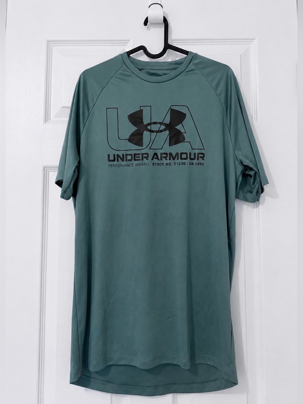 Under Armour Men's Teal Short Sleeve Shirt